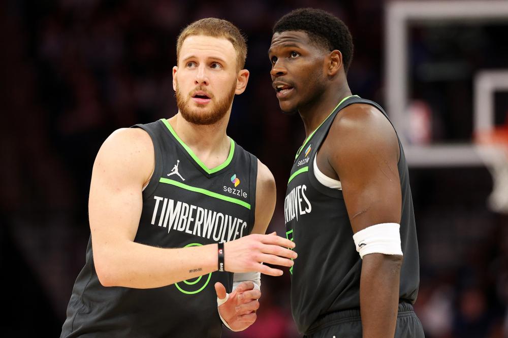 显示了他在 显示了他在