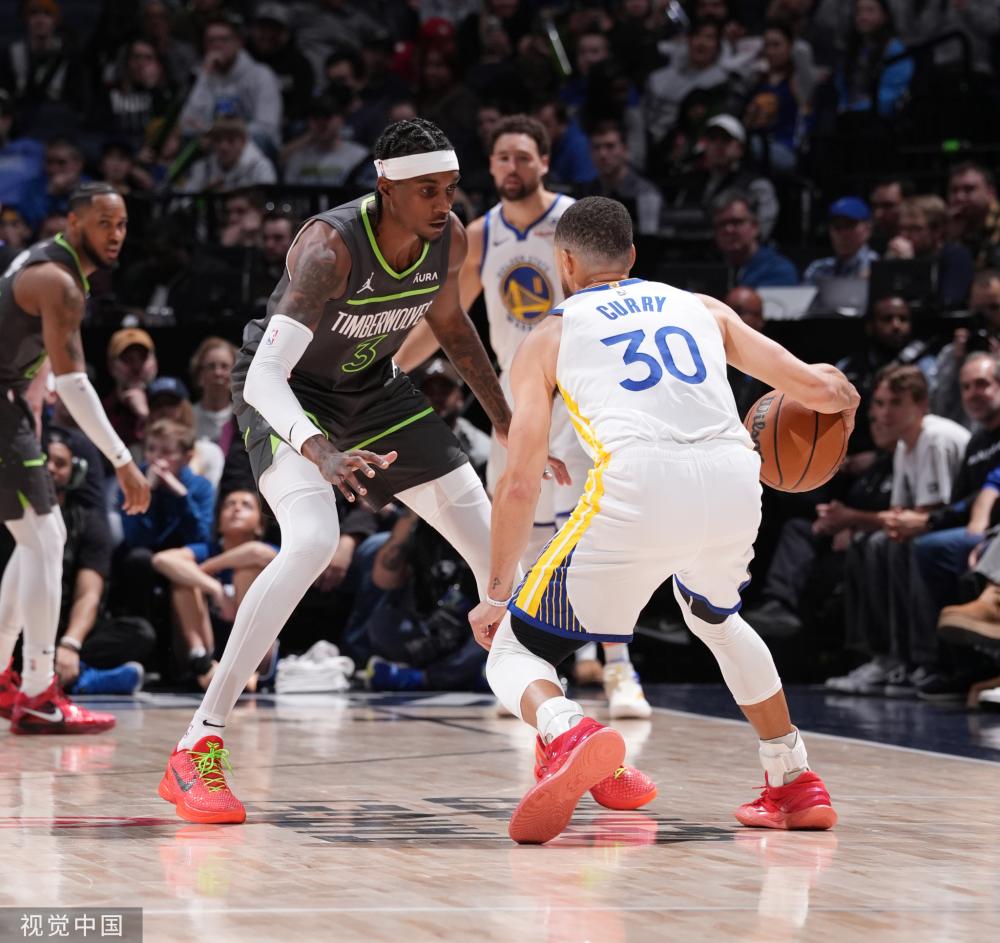 新时代的足 新时代的足